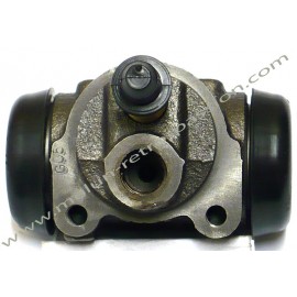 FRONT LEFT OR RIGHT WHEEL CYLINDER