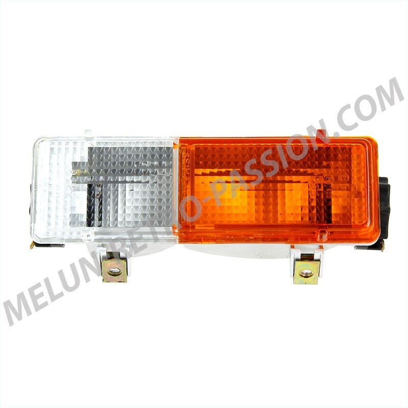 CLIGNOTANT COMPLET ORANGE AVANT GAUCHE RENAULT R12 - Pièce d'origine CLIGNOTANT COMPLET ORANGE AVANT GAUCHE RENAULT R12 - Pièce d'origine
