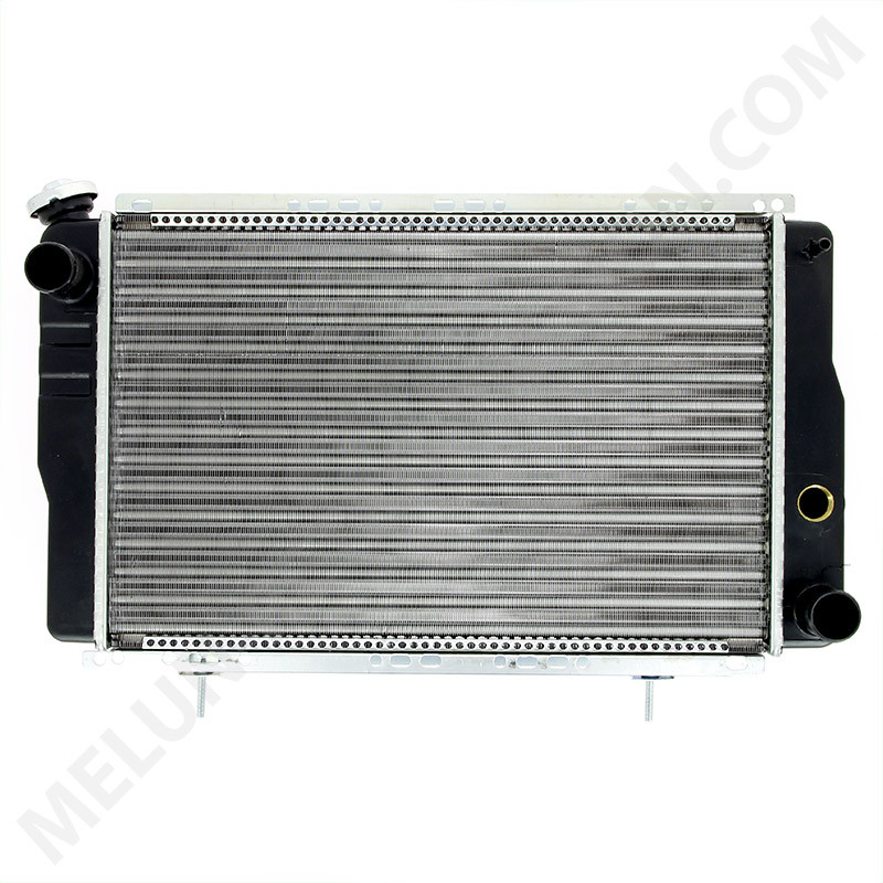 RADIATEUR DE REFROIDISSEMENT RENAULT R4 2EME MODELE mot 956 1108cc. 7701348798