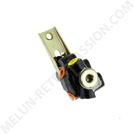 RENAULT R14 BRAKE CORRECTOR DISTRIBUTOR